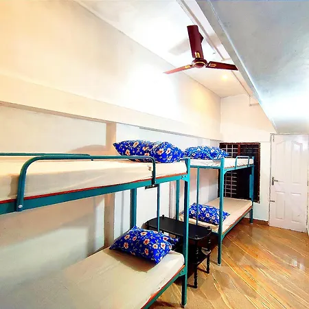 Raelyn'S Homestay Kochi Exterior photo