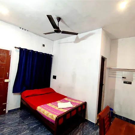 Raelyn'S Homestay Kochi Exterior photo